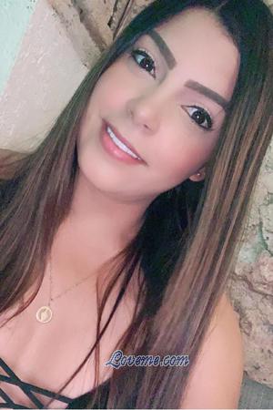 203839 - Paola Age: 34 - Colombia