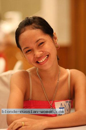 women-of-philippines-033